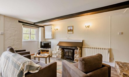 2 Bed in Thornbury 1