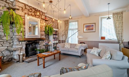 9 Bed in The Dardy 6