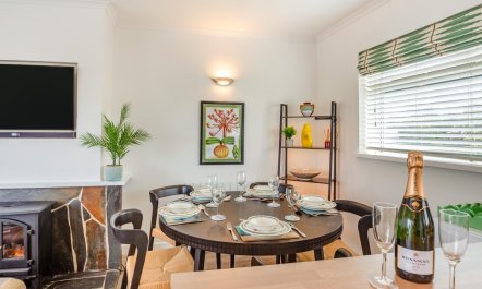2 Bed in Abersoch 9