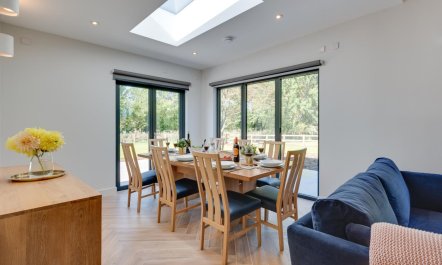 4 Bed in Mattishall 3