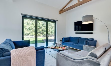 4 Bed in Mattishall 6