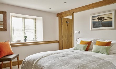 6 Bed in France Lynch 9