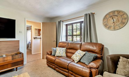 3 Bed in Stackpole 4