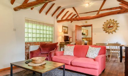 1 Bed in Saxmundham 1