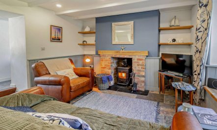 3 Bed in St. Austell 1