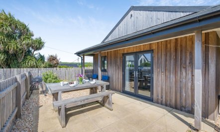2 Bed in Widemouth Bay 1