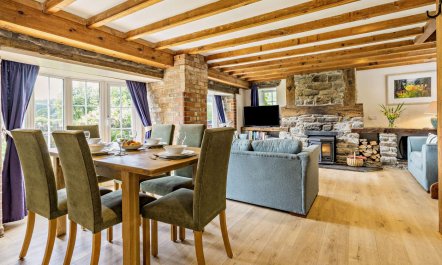 3 Bed in Cemmaes Road 6