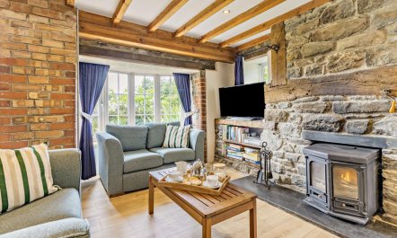 3 Bed in Cemmaes Road 5