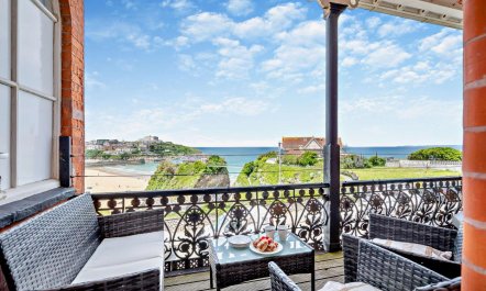 4 Bed in Newquay