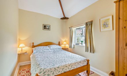 1 Bed in Barton Turf 5