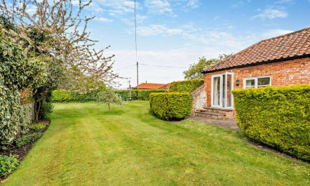 1 Bed in Barton Turf 6