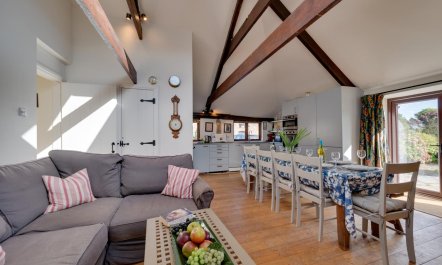 3 Bed in St. Minver 2