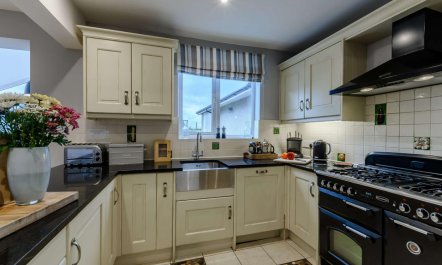 3 Bed in Newton-by-the-Sea 7
