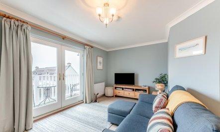 3 Bed in Broad Haven 8