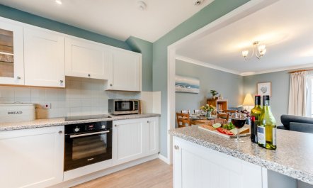 3 Bed in Broad Haven 6