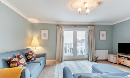 3 Bed in Broad Haven 4