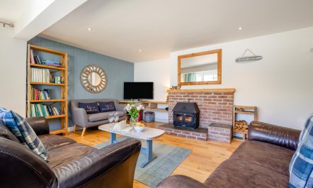 4 Bed in St. Levan 5