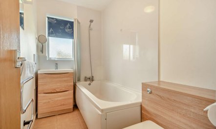 2 Bed in Kessingland 4