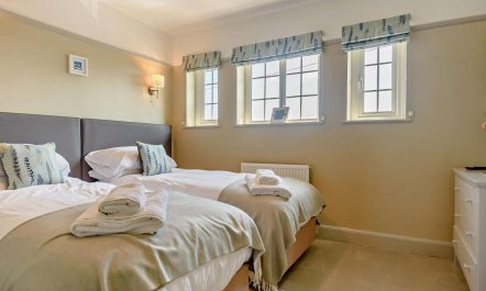 3 Bed in Southwold 5