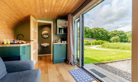 1 Bed in Eyam 8
