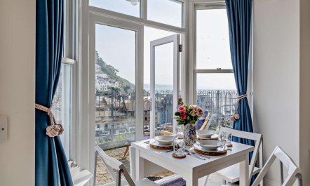 2 Bed in Looe 5