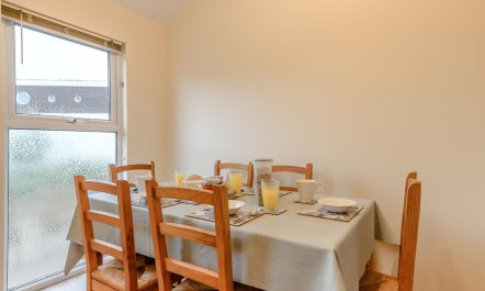 3 Bed in Christchurch 4