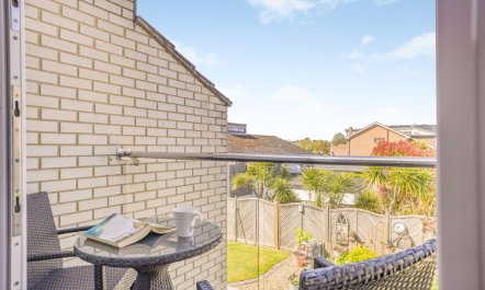 3 Bed in Christchurch 3