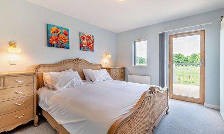 3 Bed in Chapmanslade 6