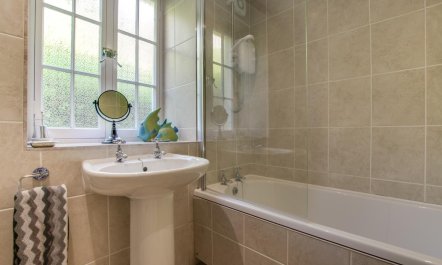 3 Bed in Aberporth 6