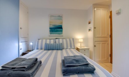 3 Bed in Aberporth 5