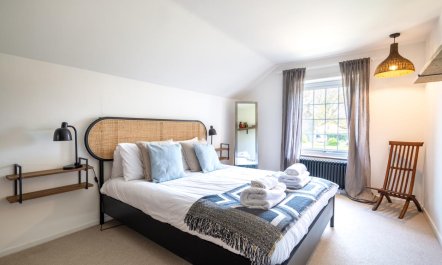 4 Bed in East Runton 2