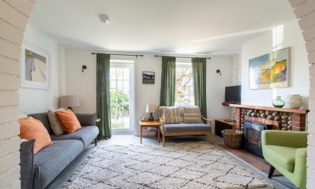 4 Bed in East Runton 8