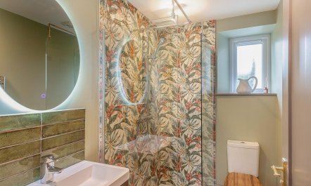 5 Bed in Llangwnadl 6