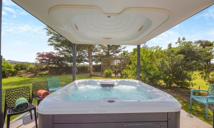 5 Bed in Llangwnadl 7