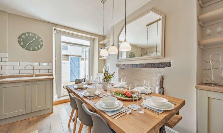 4 Bed in Westward Ho 7