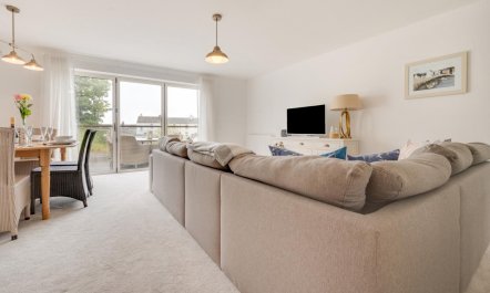 1 Bed in Saundersfoot 2