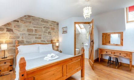 4 Bed in Easington 4