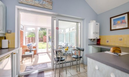 2 Bed in Heacham 3