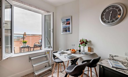 1 Bed in Whitby 6