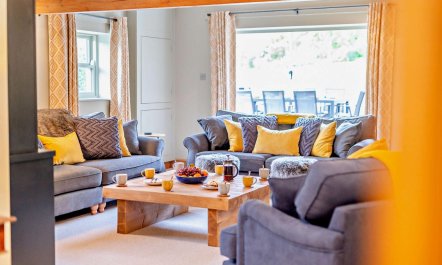 4 Bed in Hawkswick 8