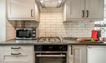 2 Bed in Broad Haven 5