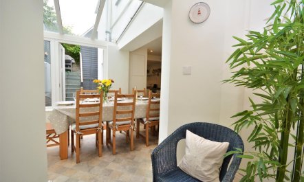 2 Bed in Padstow 6