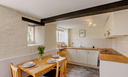 3 Bed in Thornbury 4