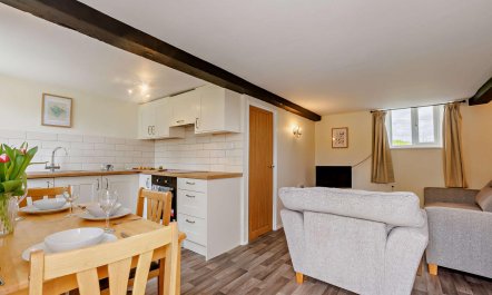 3 Bed in Thornbury 3