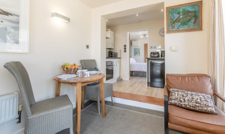 1 Bed in Lamorna 7