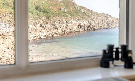 1 Bed in Lamorna 9