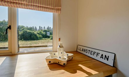 4 Bed in Llansteffan 6