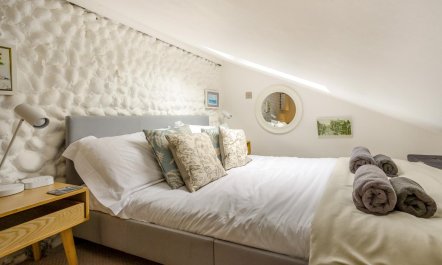 1 Bed in Blakeney 8