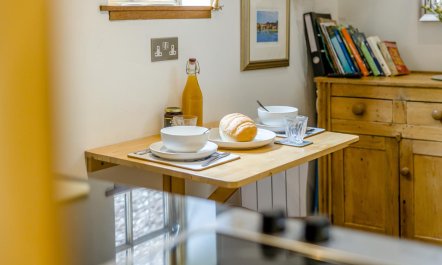 1 Bed in Blakeney 6