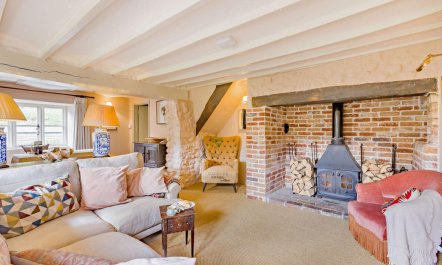 3 Bed in Branscombe 2